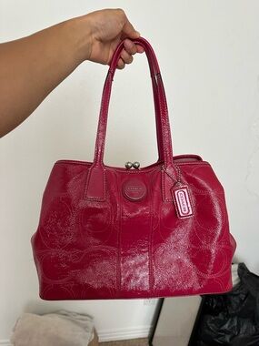 Coach Glossy Patent Pink Shoulder Bag